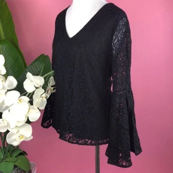 Catherine Malandrino Flare Sleeve Black Lace Top NWT - Picture 6 of 10